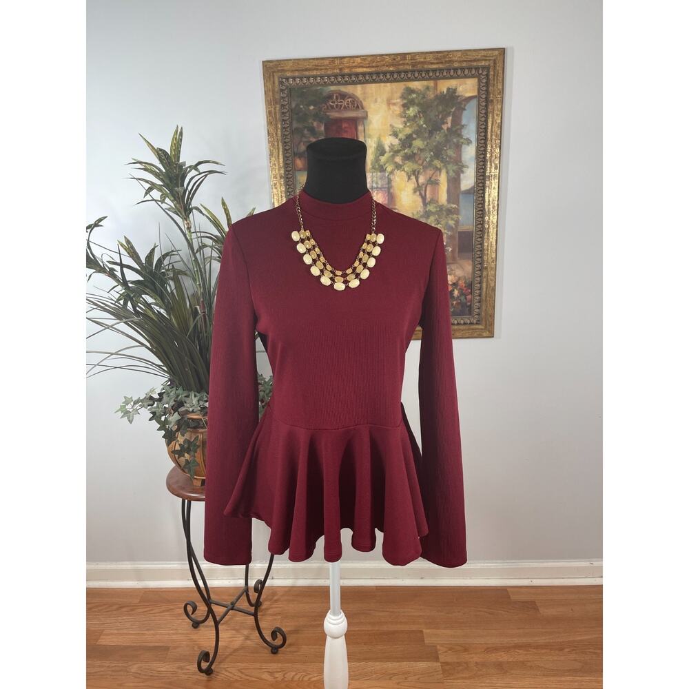 Women Peplum Top XL Burgundy Knit Long Sleeve Fit & Flare Back Zip Romantic Goth